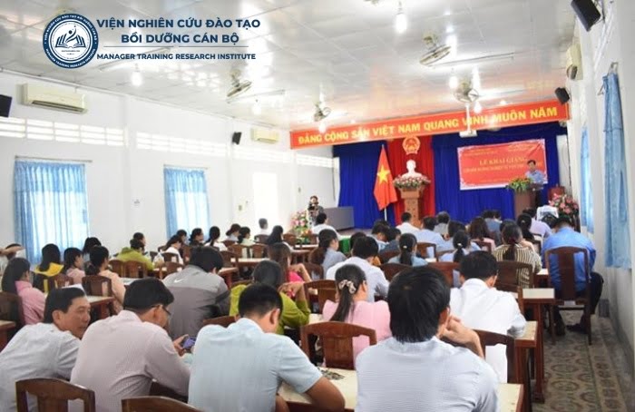 LỚP HỌC NGHIỆP VỤ QUẢN LÝ DỰ ÁN LỚP HỌC NGHIỆP VỤ QUẢN LÝ DỰ ÁN