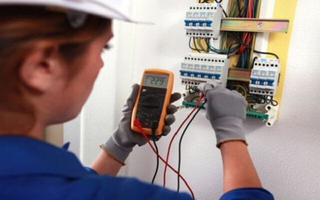 Chi phí học tập vô cùng phù hợp Chi phí học tập vô cùng phù hợp