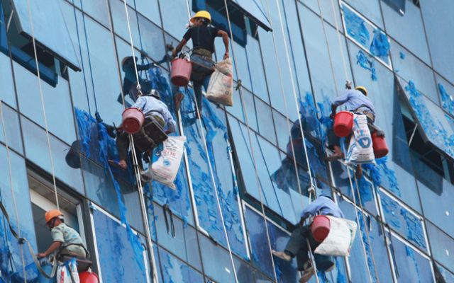 hoc an toan lam viec tren cao leo cao 5 Chương trình giảng dạy rõ ràng, chi tiết