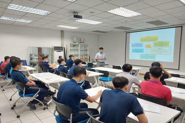 Đội ngũ giảng viên có trình độ và kinh nghiệm học chứng chỉ an toàn nhóm 2