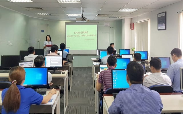 Học đấu thầu qua mạng giúp nâng cao năng lực của bạn Học đấu thầu qua mạng giúp nâng cao năng lực của bạn