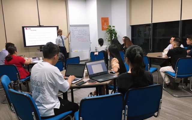 Mục tiêu khóa học luôn rõ ràng Mục tiêu khóa học luôn rõ ràng