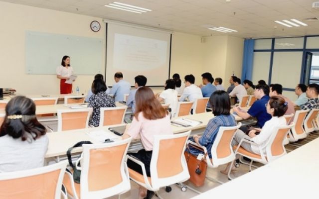 Các giảng viên đều có trình độ chuyên môn cao Các giảng viên đều có trình độ chuyên môn cao